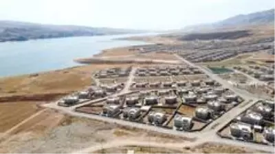 Hasankeyf'te tarih turizminin canlanması için çalışma başlatıldı Hasankeyf'te tarih turizminin canlanması için çalışma başlatıldı