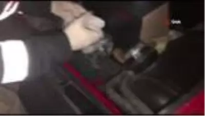 Hoparlörden uyuşturucu, bilgisayar faresinden terazi çıktı Hoparlörden uyuşturucu, bilgisayar faresinden terazi çıktı