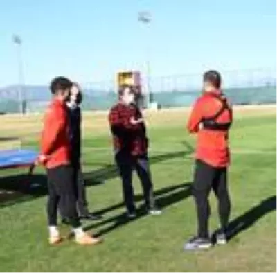 Göztepe'de hedef Demir Grup Sivasspor karşılaşması Göztepe'de hedef Demir Grup Sivasspor karşılaşması