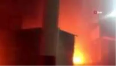 Son dakika haberleri! - Irak'ın Nasıriye kentindeki çatışmalar yeniden başladı- Çıkan olaylarda ölü sayısı 2'ye yükseldi Son dakika haberleri! - Irak'ın Nasıriye kentindeki çatışmalar yeniden başladı- Çıkan olaylarda ölü sayısı 2'ye yükseldi