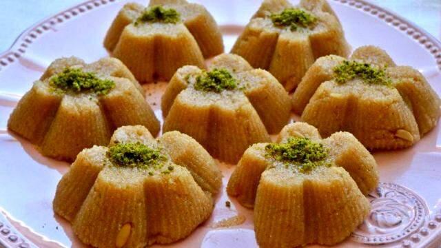 İrmik helvası tarifi, İrmik helvası nasıl yapılır? Sütlü irmik helvası tarifi