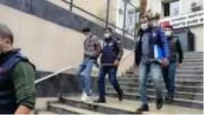 Son dakika... İSTANBUL'DA 6 KİŞİLİK GASP ÇETESİ YAKALANDI... ŞÜPHELİLERİN KAÇIŞ ANI KAMERADA Son dakika... İSTANBUL'DA 6 KİŞİLİK GASP ÇETESİ YAKALANDI... ŞÜPHELİLERİN KAÇIŞ ANI KAMERADA