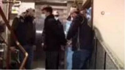 İstanbul merkezli 17 ilde FETÖ'ye yönelik 'Ankesör' operasyonu: 54 gözaltı İstanbul merkezli 17 ilde FETÖ'ye yönelik 'Ankesör' operasyonu: 54 gözaltı