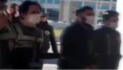 İzmir'de aranan cinayet zanlısı Uşak'ta yakalandı İzmir'de aranan cinayet zanlısı Uşak'ta yakalandı