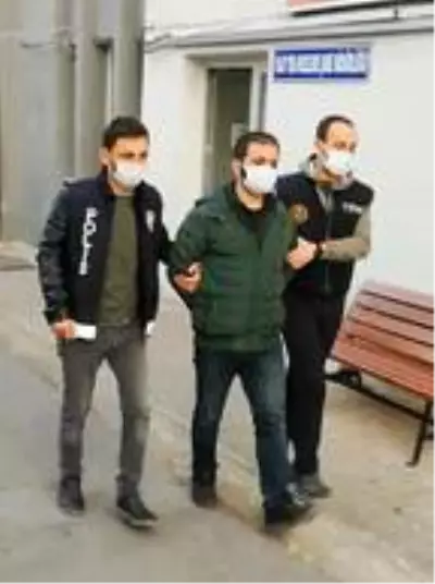 İzmirli merkezli PKK/KCK operasyonu: 17 gözaltı İzmirli merkezli PKK/KCK operasyonu: 17 gözaltı