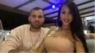 Jese Rodriguez'in sevgilisinin doğum günü partisine gitmesi taraftarı çileden çıkardı Jese Rodriguez'in sevgilisinin doğum günü partisine gitmesi taraftarı çileden çıkardı
