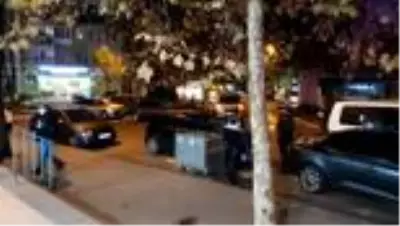Kadıköy'de bir market bıçak tehdidiyle soyuldu Kadıköy'de bir market bıçak tehdidiyle soyuldu