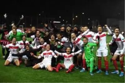 Kadın A Milli Takımı, Estonya'yı 4-0 mağlup etti Kadın A Milli Takımı, Estonya'yı 4-0 mağlup etti