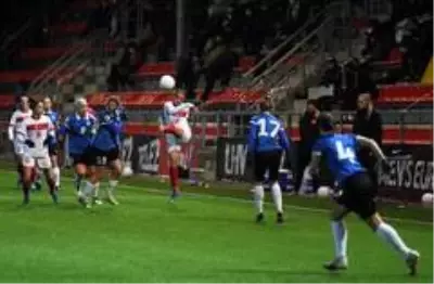 Kadın A Milli Takımı, Estonya'yı 4-0 mağlup etti Kadın A Milli Takımı, Estonya'yı 4-0 mağlup etti