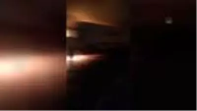 Kamyon yangını Bolu Dağı Tüneli'nde ulaşımı aksattı Kamyon yangını Bolu Dağı Tüneli'nde ulaşımı aksattı