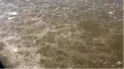 Kars Çayı kısmen buz tuttu Kars Çayı kısmen buz tuttu