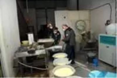 Kayseri'de sahte peynir üretimi yapan işletmeye 55 bin TL ceza Kayseri'de sahte peynir üretimi yapan işletmeye 55 bin TL ceza