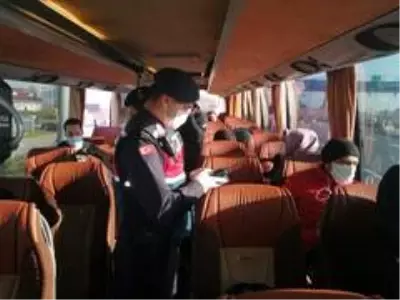 Kuzey Marmara Otoyolu'nda şehirlerarası otobüslere kovid denetimi Kuzey Marmara Otoyolu'nda şehirlerarası otobüslere kovid denetimi