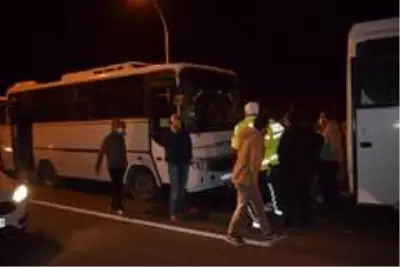 - Malatya'da Viyadükte zincirleme kaza: 4 yaralı - Malatya'da Viyadükte zincirleme kaza: 4 yaralı