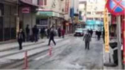 Malatya'daki deprem çevre illerde de hissedildi Malatya'daki deprem çevre illerde de hissedildi