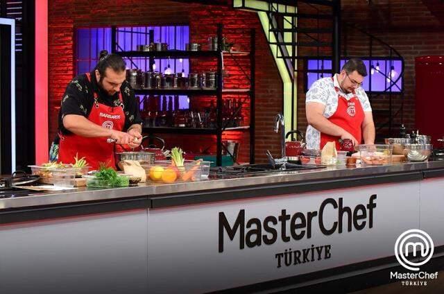 MasterChef Türkiye'de haftanın ilk eleme adayı seçildi MasterChef Türkiye'de haftanın ilk eleme adayı seçildi