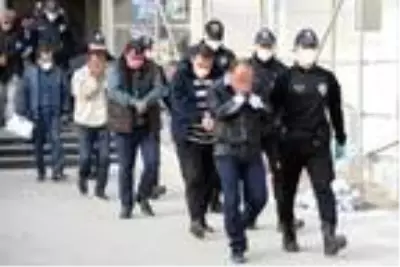 Son Dakika | Fuhuş operasyonu: 24 gözaltı Son Dakika | Fuhuş operasyonu: 24 gözaltı