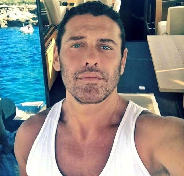 Mert Alaş kimdir, kaç yaşında? Kim Kardashian Jennifer Lopez gibi isimlerle çalışan Mert Alaş Instagram hesabı nedir? Mert Alaş kimdir, kaç yaşında? Kim Kardashian Jennifer Lopez gibi isimlerle çalışan Mert Alaş Instagram hesabı nedir?