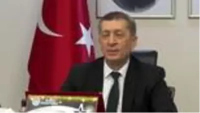 Bakan Selçuk'tan Dünya İkincisi MEBİM'E kutlama: - 'Dünya ikinciliği tesadüfen olabilecek birşey değil. işini, insanlara yardım etme hassasiyetiyle... Bakan Selçuk'tan Dünya İkincisi MEBİM'E kutlama: - 'Dünya ikinciliği tesadüfen olabilecek birşey değil. işini, insanlara yardım etme hassasiyetiyle...