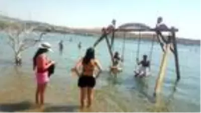 Muğla'da sokağa çıkma kısıtlamasından turistler muaf tutuldu Muğla'da sokağa çıkma kısıtlamasından turistler muaf tutuldu