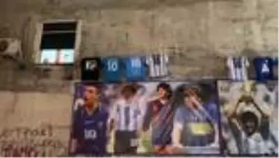 Napolililer Maradona için sokaklara döküldü Napolililer Maradona için sokaklara döküldü