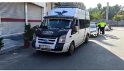 Sahte sürücü belgeli şoföre ceza yağdı Sahte sürücü belgeli şoföre ceza yağdı