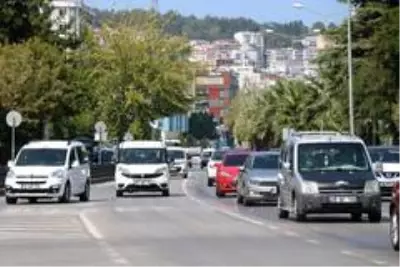 Samsun'da motorlu kara taşıt sayısı bir yılda 17 bin 571 adet arttı Samsun'da motorlu kara taşıt sayısı bir yılda 17 bin 571 adet arttı