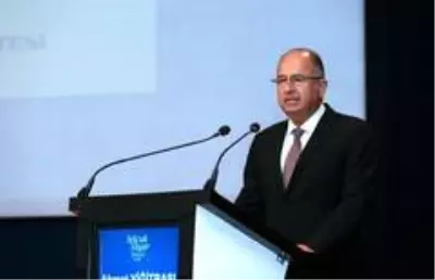 Selçuk Yaşar Ödülü Ord. Prof. Dr. Niyazi Serdar Sarıçiftçi'nin Selçuk Yaşar Ödülü Ord. Prof. Dr. Niyazi Serdar Sarıçiftçi'nin