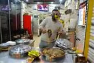 Son dakika haberleri! Şırdanı artık tezgah başında değil araçta yiyorlar Son dakika haberleri! Şırdanı artık tezgah başında değil araçta yiyorlar