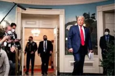 Trump, Beyaz Saray'dan ayrılma sinyallerini verdi Trump, Beyaz Saray'dan ayrılma sinyallerini verdi