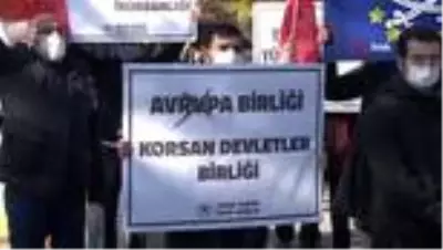 Türk gemisine korsan baskın Almanya Büyükelçiliği önünde protesto edildi Türk gemisine korsan baskın Almanya Büyükelçiliği önünde protesto edildi