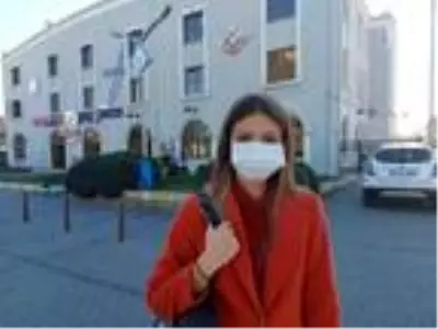 Vaka sayılarının arttığı İzmir'de, toplu taşıma araçları alarm veriyor Vaka sayılarının arttığı İzmir'de, toplu taşıma araçları alarm veriyor