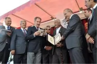 Son dakika haberleri! 'Yaşayan İnsan Hazinesi' Tahsin Kalender hayatını kaybetti Son dakika haberleri! 'Yaşayan İnsan Hazinesi' Tahsin Kalender hayatını kaybetti
