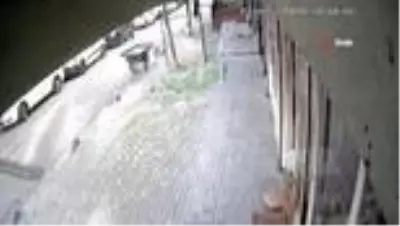 Yeni doğan bebeğini çöpe atan kadın adliyeye sevk edildi Yeni doğan bebeğini çöpe atan kadın adliyeye sevk edildi