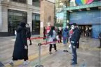 Son dakika haber! Yoğunluğun yaşandığı AVM'de 'Efsane Cuma' denetimi Son dakika haber! Yoğunluğun yaşandığı AVM'de 'Efsane Cuma' denetimi