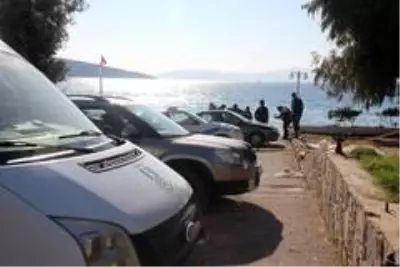 Yürüyüş yapanlar sahil kenarında insan cesedi buldu Yürüyüş yapanlar sahil kenarında insan cesedi buldu