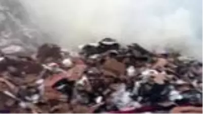 Zeytinburnu'nda geri dönüşüm tesisinde yangın Zeytinburnu'nda geri dönüşüm tesisinde yangın