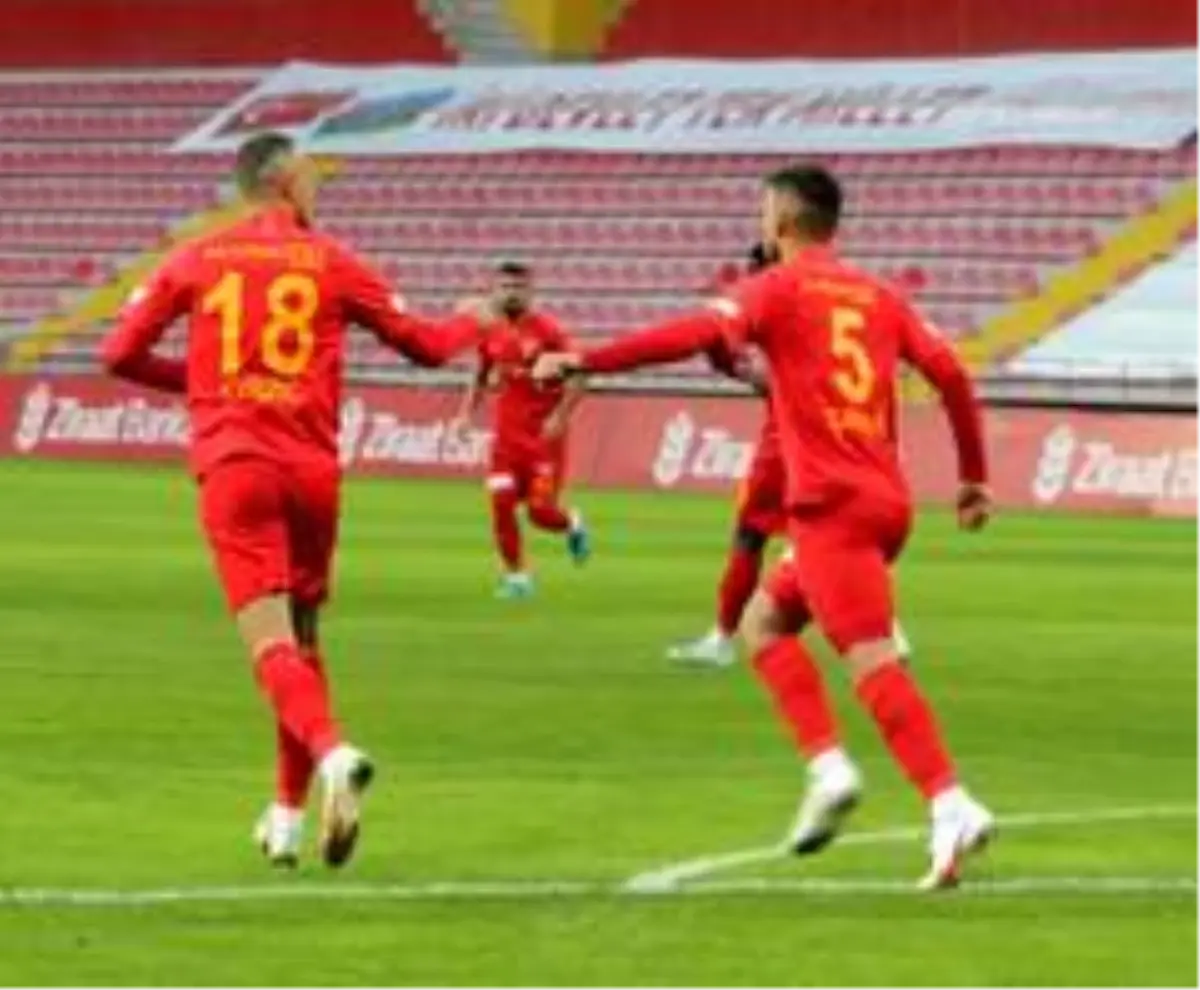 Zoran 2 gol kaydetti