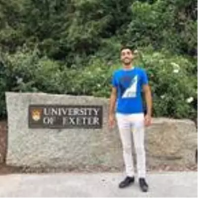 20 yaşındaki genç, tabancayla kendini vurarak yaşamına son verdi 20 yaşındaki genç, tabancayla kendini vurarak yaşamına son verdi