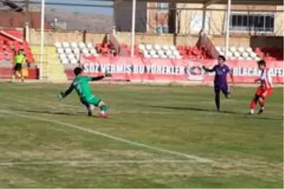 3. Lig: Nevşehir Belediyespor: 4 Artvin Hopaspor: 1 3. Lig: Nevşehir Belediyespor: 4 Artvin Hopaspor: 1