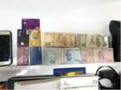 Son dakika haberleri: Adana'da 'kredi kartı' çetesine operasyon: 30 gözaltı Son dakika haberleri: Adana'da 'kredi kartı' çetesine operasyon: 30 gözaltı