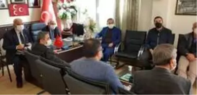 AK Parti'den MHP'ye 'hayırlı olsun' ziyareti AK Parti'den MHP'ye 'hayırlı olsun' ziyareti
