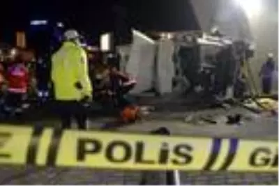 Son dakika haberleri... Ankara'da devrilen TIR'ın altında kalan sürücü öldü Son dakika haberleri... Ankara'da devrilen TIR'ın altında kalan sürücü öldü