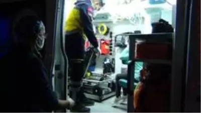 Son dakika haber | Anne eli...Yaralı anne kendi acısını unuttu çocuğunu böyle teselli etti Son dakika haber | Anne eli...Yaralı anne kendi acısını unuttu çocuğunu böyle teselli etti