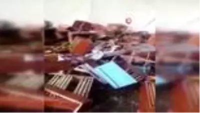 Ayılar 50 kovanı parçaladı, 100 kilo balı yedi Ayılar 50 kovanı parçaladı, 100 kilo balı yedi