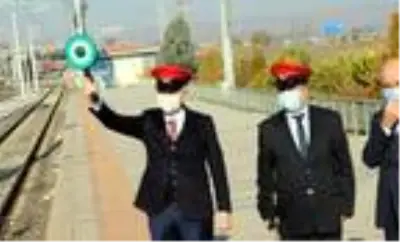 Bakan Karaismailoğlu, TCDD Kombine Taşımacılık Aktarma İstasyonu'nu ziyaret etti (2) Bakan Karaismailoğlu, TCDD Kombine Taşımacılık Aktarma İstasyonu'nu ziyaret etti (2)