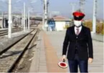 Bakan Karaismailoğlu, TCDD Kombine Taşımacılık Aktarma İstasyonu'nu ziyaret etti (2) Bakan Karaismailoğlu, TCDD Kombine Taşımacılık Aktarma İstasyonu'nu ziyaret etti (2)