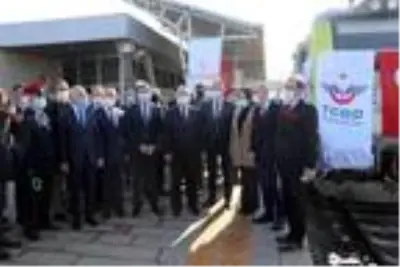 Bakan Karaismailoğlu, TCDD Kombine Taşımacılık Aktarma İstasyonu'nu ziyaret etti (2) Bakan Karaismailoğlu, TCDD Kombine Taşımacılık Aktarma İstasyonu'nu ziyaret etti (2)