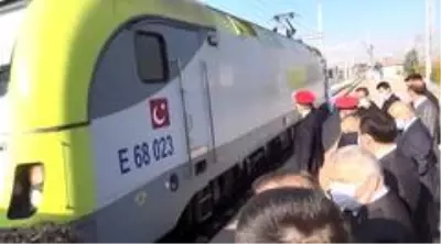 Bakan Karaismailoğlu, TCDD Kombine Taşımacılık Aktarma İstasyonu'nu ziyaret etti (2) Bakan Karaismailoğlu, TCDD Kombine Taşımacılık Aktarma İstasyonu'nu ziyaret etti (2)