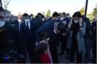 Bakan Kurum: 1,5 milyon konutu dönüştürmek için canla başla çalışıyoruz (2) Bakan Kurum: 1,5 milyon konutu dönüştürmek için canla başla çalışıyoruz (2)